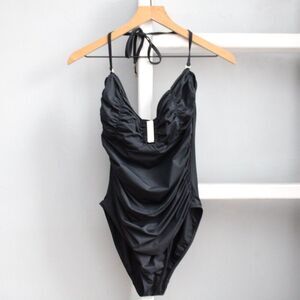 Calvin Klein Women's Black Standard Shirred One Piece Swimsuit Size 10